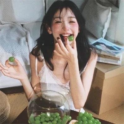 这个少侠有点冷